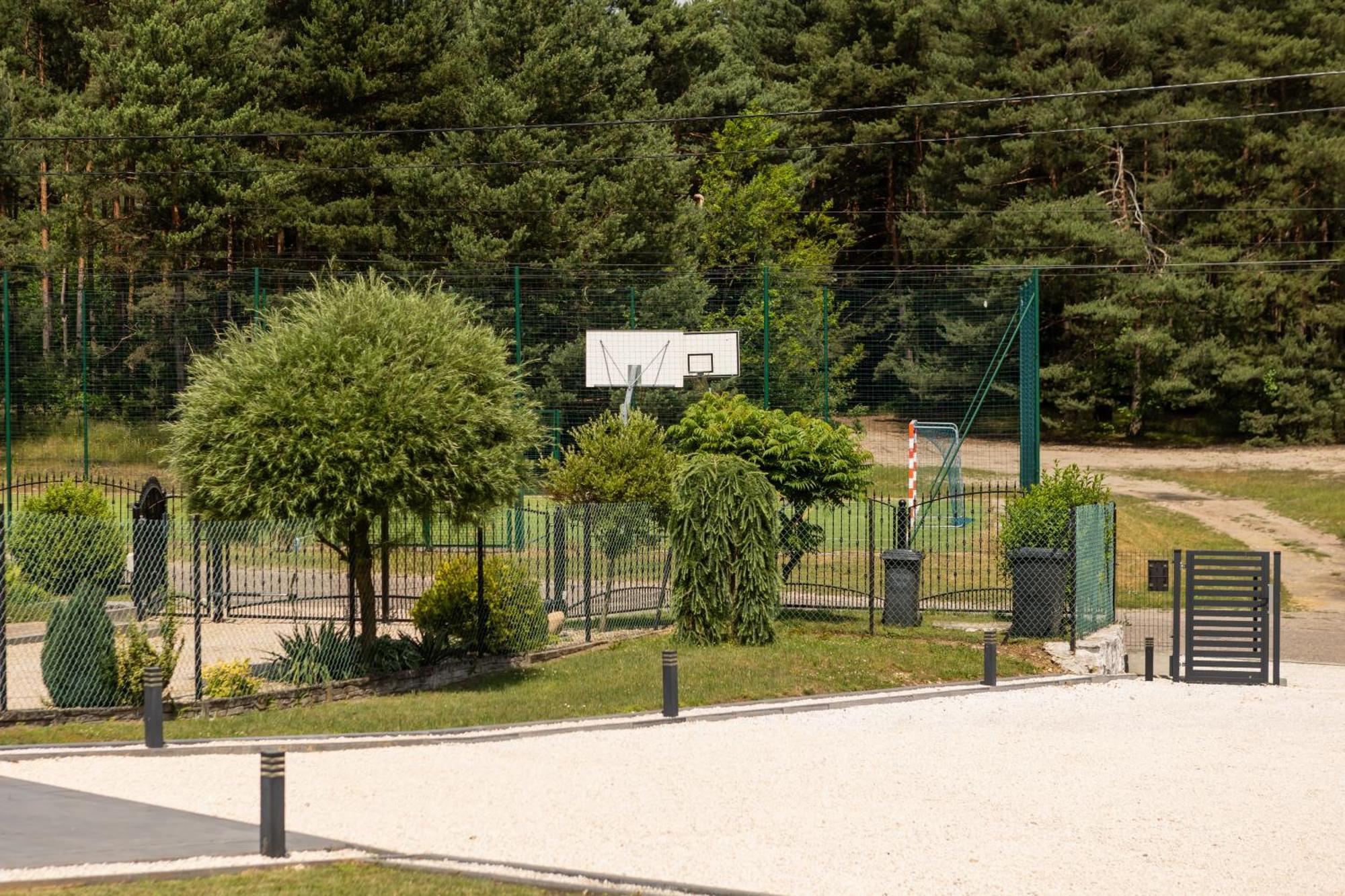 Pokoje Jurajski Zakamarek Zarki Esterno foto